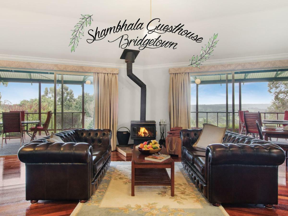 Shambhala Guesthouse Kangaroo Gully Exterior foto
